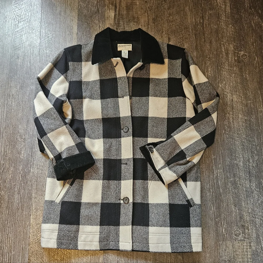Pendelton virgin wool plaid coat - Picture 1 of 9
